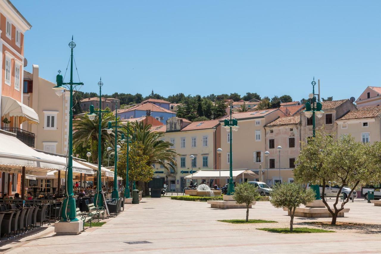 Apartments Bellus Mare Mali Lošinj Exteriér fotografie